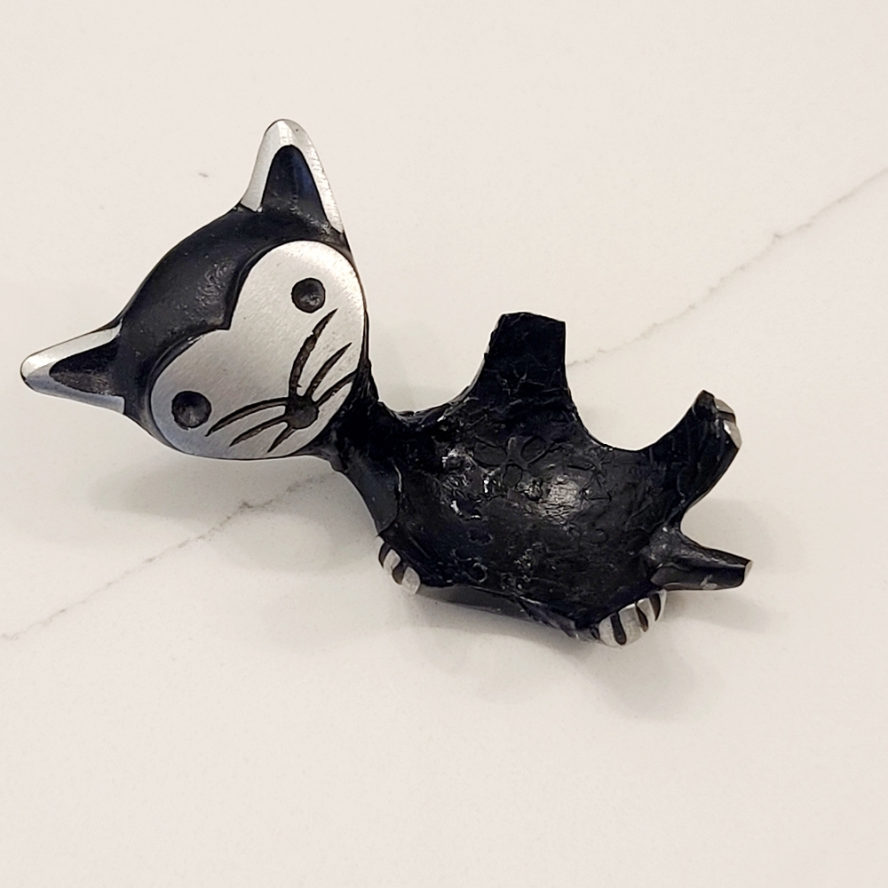 Walter Bosse Vintage Blackened Aluminum Cat Egg Cup Ring Candle Holder C. 1960s